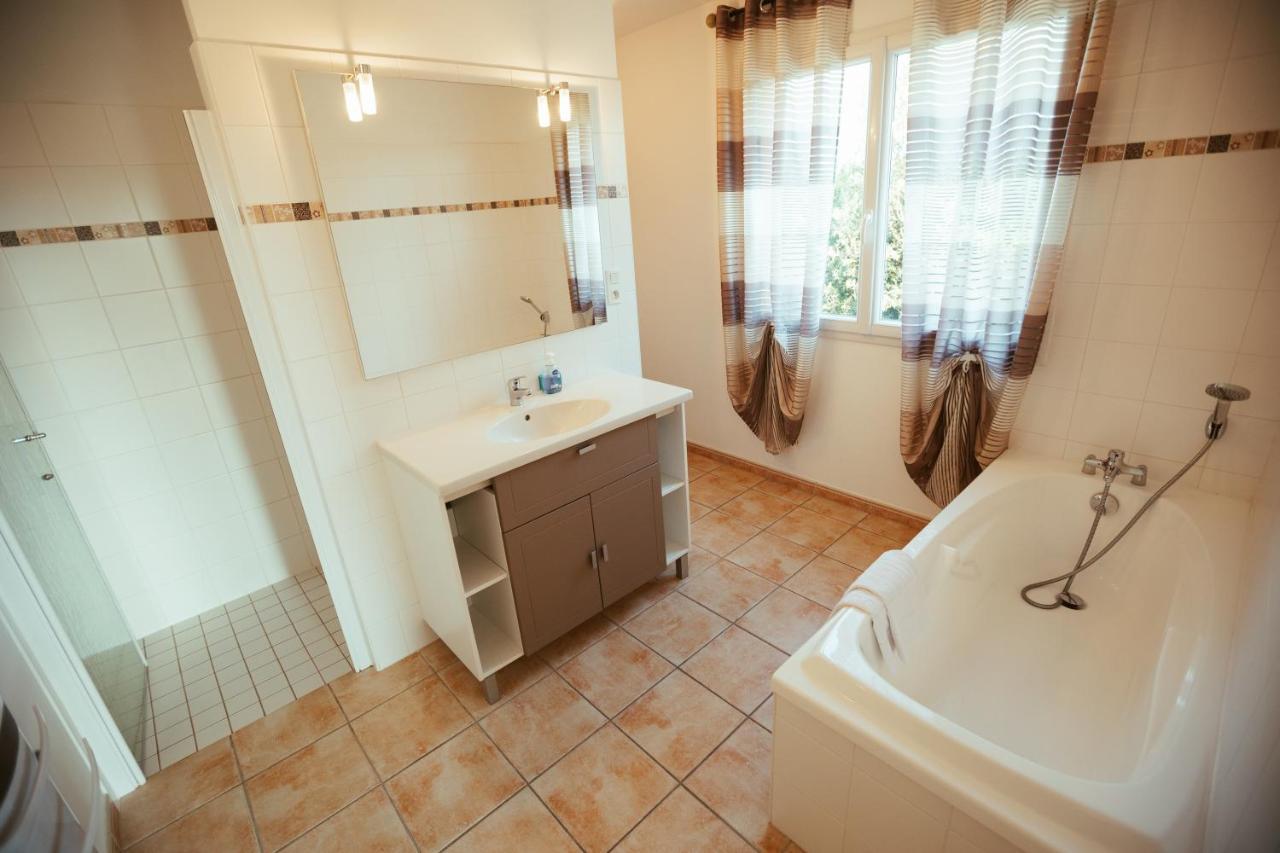 Les Villas De Perret Joyeuse Esterno foto
