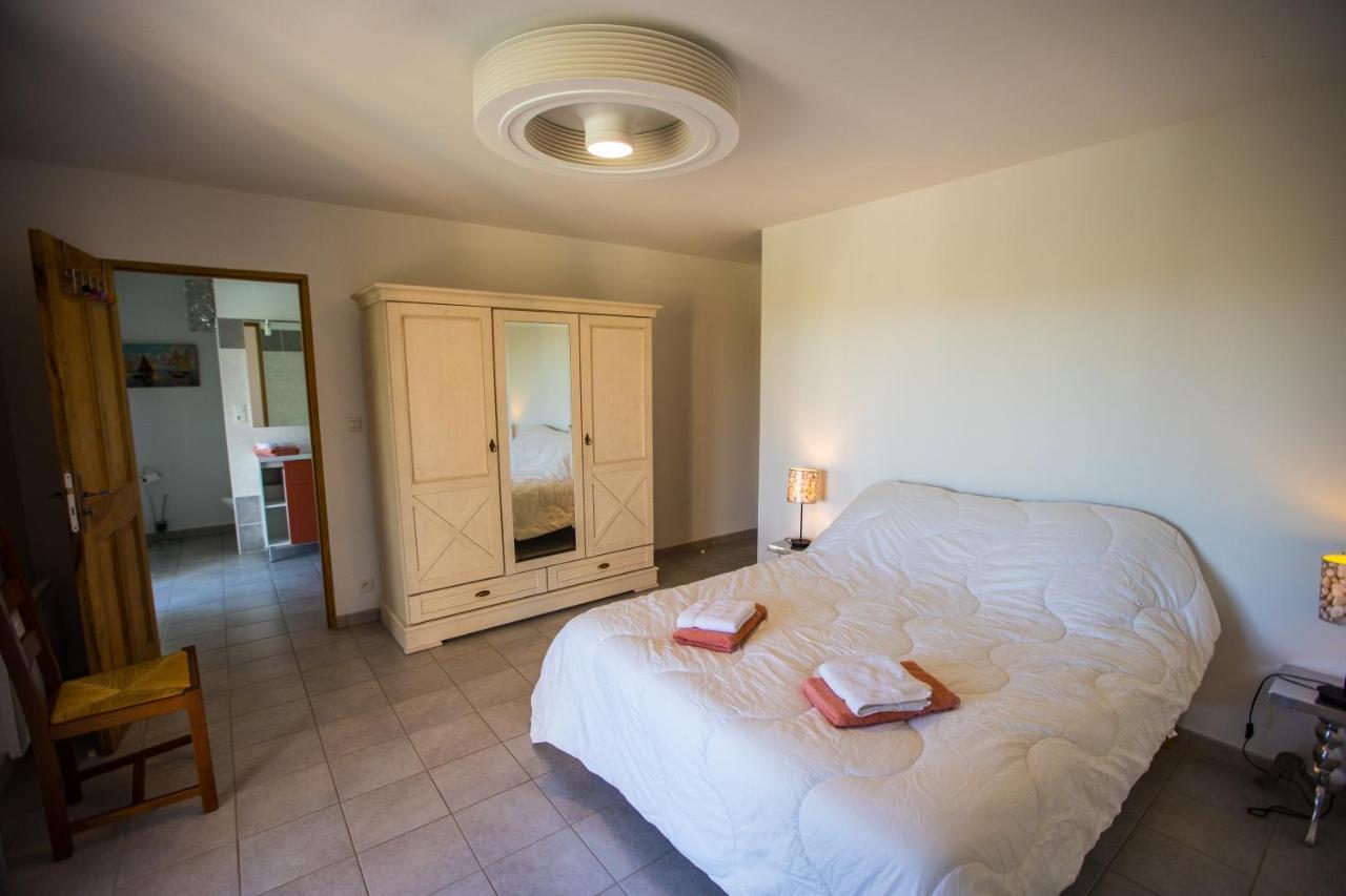 Les Villas De Perret Joyeuse Esterno foto