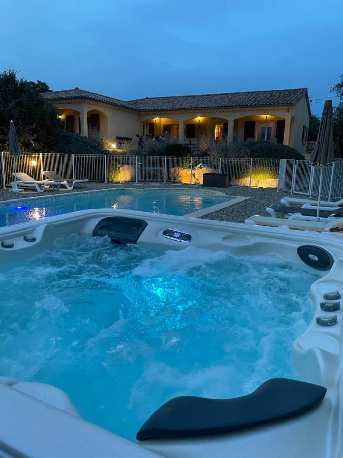 Les Villas De Perret Joyeuse Esterno foto
