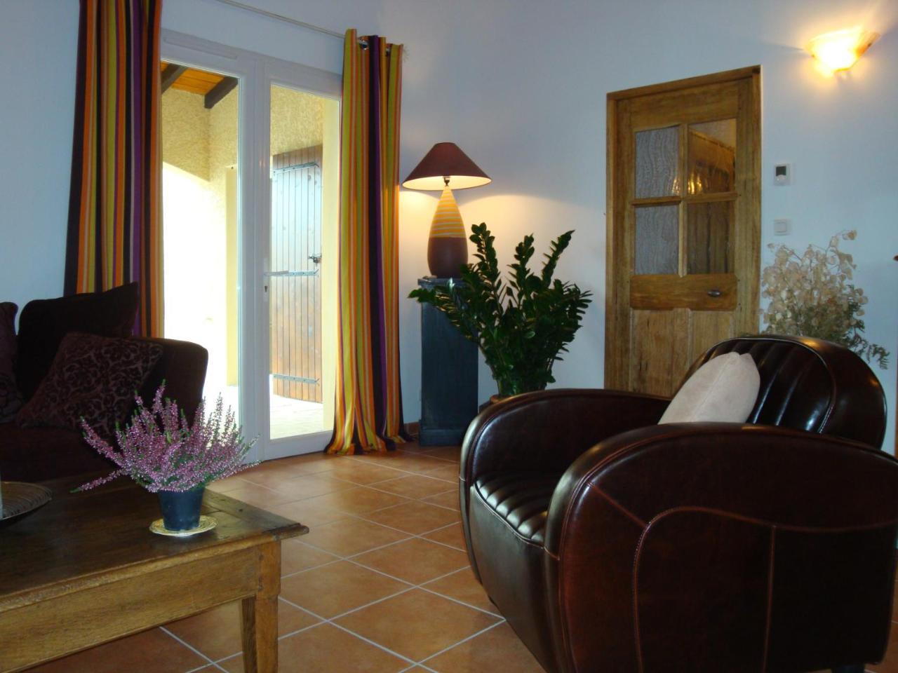 Les Villas De Perret Joyeuse Esterno foto