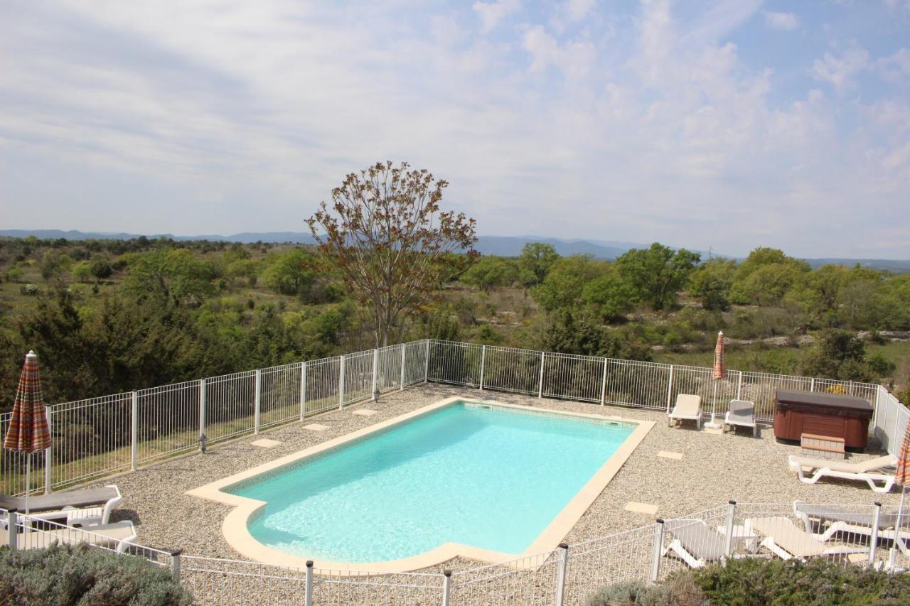 Les Villas De Perret Joyeuse Esterno foto